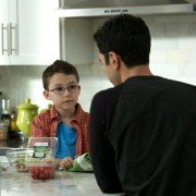 Alone Together - galeria zdjęć - filmweb