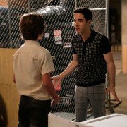 Alone Together - galeria zdjęć - filmweb