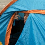 Alone Together - galeria zdjęć - filmweb