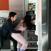 Alone Together - galeria zdjęć - filmweb