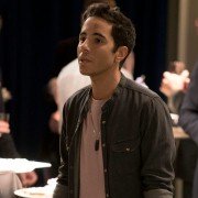 Alone Together - galeria zdjęć - filmweb