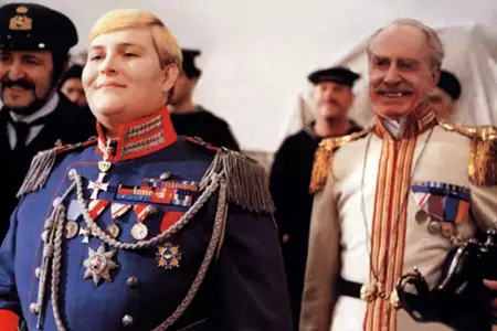 A statek płynie - galeria zdjęć - filmweb