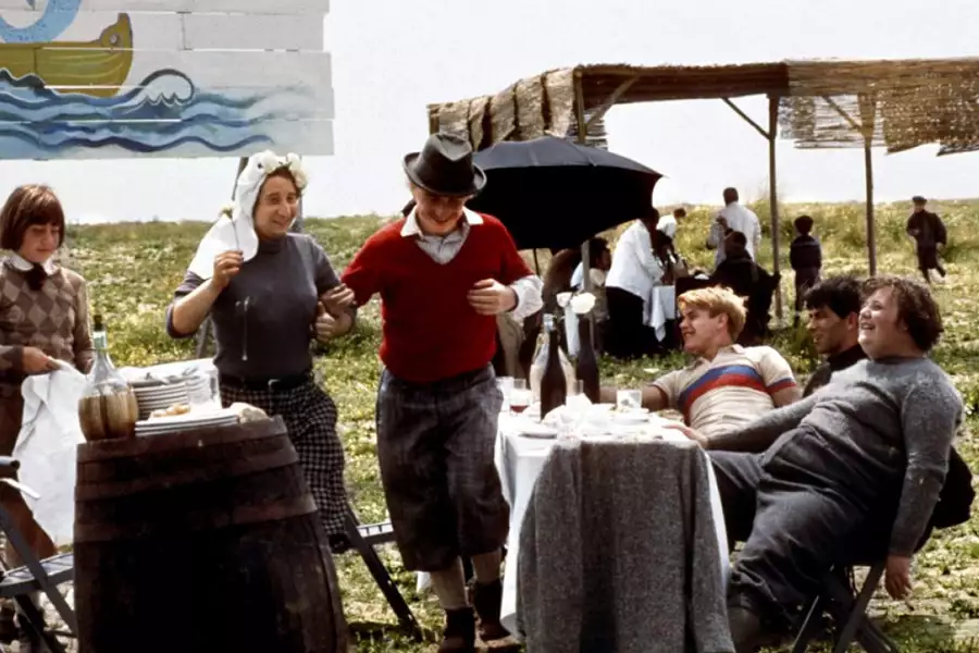 Amarcord - galeria zdjęć - filmweb
