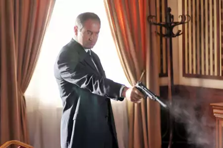 Fałszywa tożsamość - galeria zdjęć - filmweb