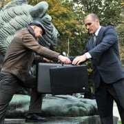 Double Identity - galeria zdjęć - filmweb