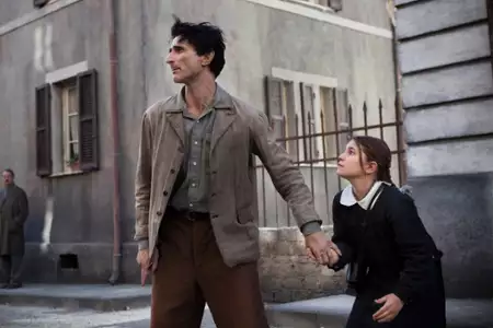 Genialna przyjaci&oacute;łka - galeria zdjęć - filmweb