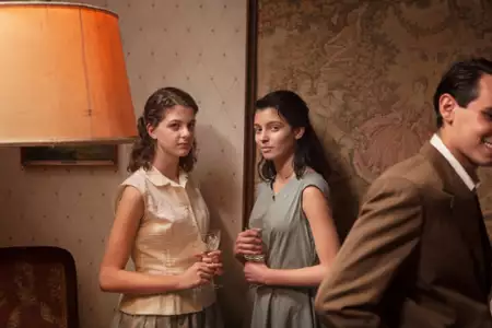 Genialna przyjaciółka - galeria zdjęć - filmweb