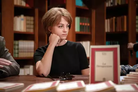 Genialna przyjaciółka - galeria zdjęć - filmweb