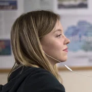 Ostre przedmioty - galeria zdjęć - filmweb