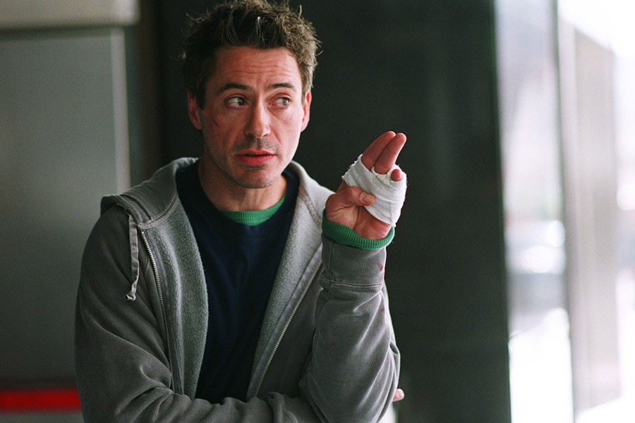 Tajemnica jeziora (recenzja filmu Kiss Kiss Bang Bang)