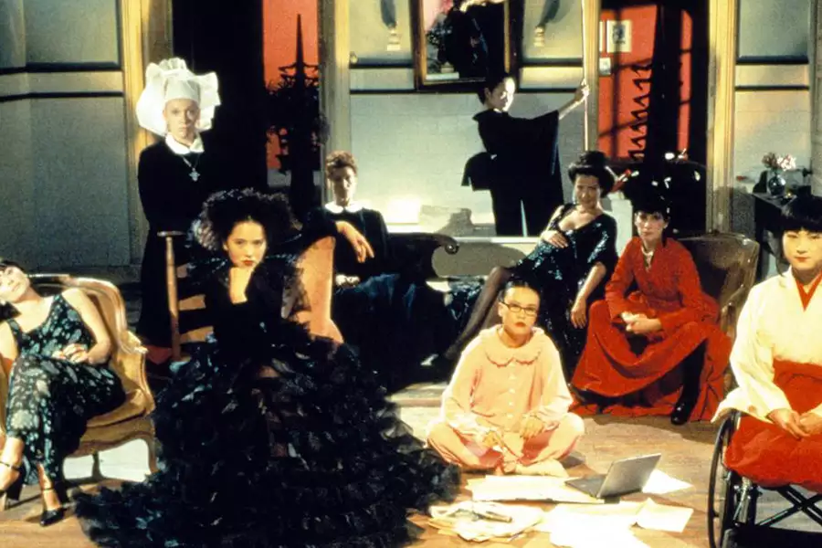 8 i pół kobiety - galeria zdjęć - filmweb