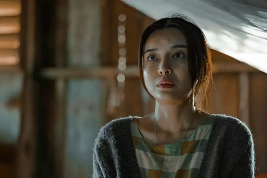 Scarlet Hill - galeria zdjęć - filmweb