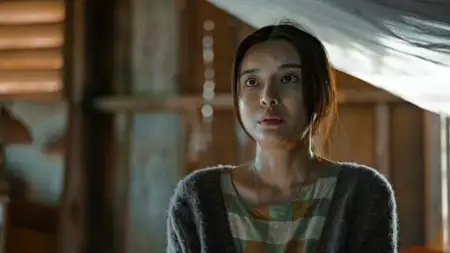 Scarlet Hill - galeria zdjęć - filmweb