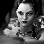 La fille sur le pont - galeria zdjęć - filmweb