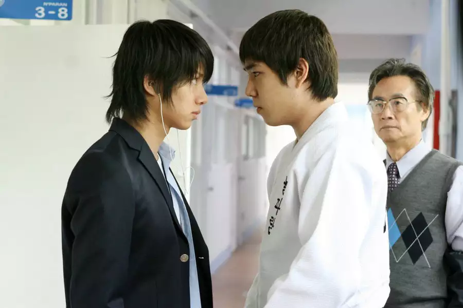 Kkot-mi-nam Yeon-swae Te-reo-sa-geon - galeria zdjęć - filmweb