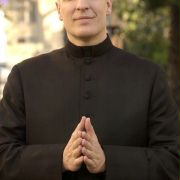 Pastor Justin Crowe