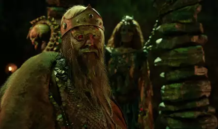 Przeklęta - galeria zdjęć - filmweb