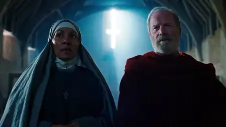 Przeklęta - galeria zdjęć - filmweb