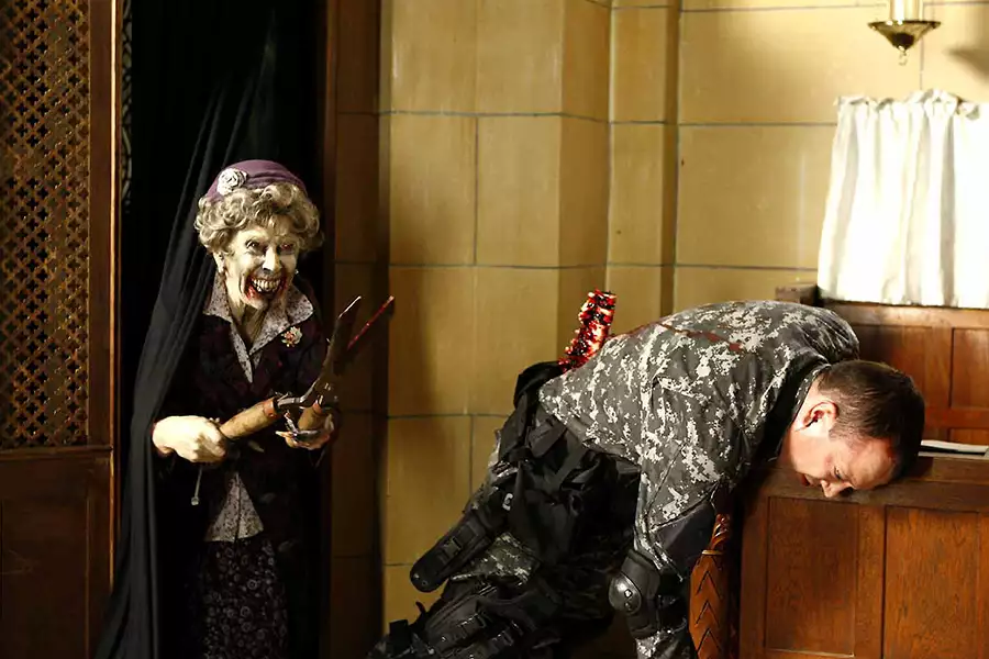 Doghouse - galeria zdjęć - filmweb