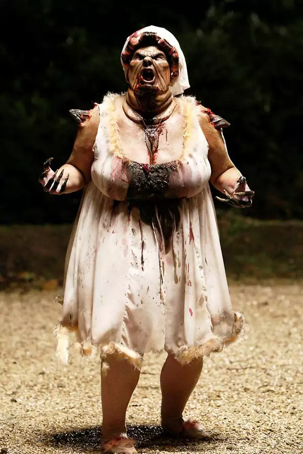 Doghouse - galeria zdjęć - filmweb