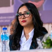 Serious Men - galeria zdjęć - filmweb