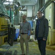 Strangers - galeria zdjęć - filmweb