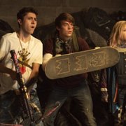 Daybreak - galeria zdjęć - filmweb