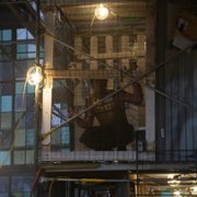 Daybreak - galeria zdjęć - filmweb