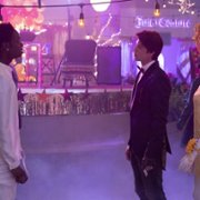 Daybreak - galeria zdjęć - filmweb