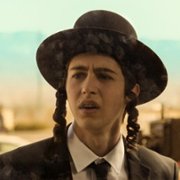 Daybreak - galeria zdjęć - filmweb