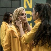 Uwięzione - galeria zdjęć - filmweb