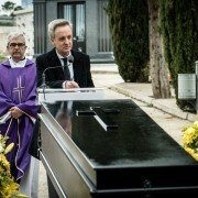 Vis A Vis - galeria zdjęć - filmweb