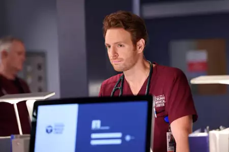 Chicago Med - galeria zdjęć - filmweb