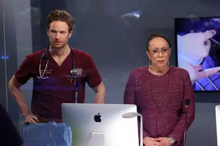 Chicago Med - galeria zdjęć - filmweb