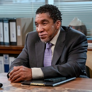 Dr George Thomas
