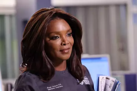 Chicago Med - galeria zdjęć - filmweb