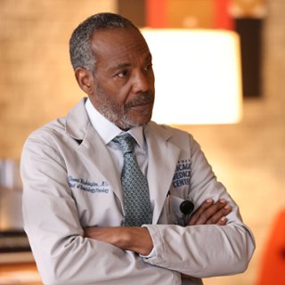 Dr Dennis Washington