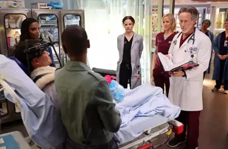 Chicago Med - galeria zdjęć - filmweb
