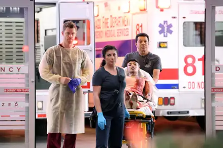 Chicago Med - galeria zdjęć - filmweb