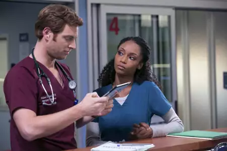 Chicago Med - galeria zdjęć - filmweb