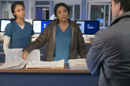 Chicago Med - galeria zdjęć - filmweb