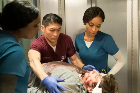 Chicago Med - galeria zdjęć - filmweb
