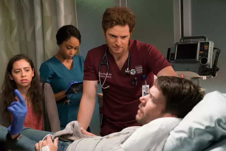 Chicago Med - galeria zdjęć - filmweb