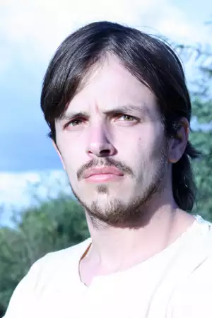 Nieobecny - galeria zdjęć - filmweb