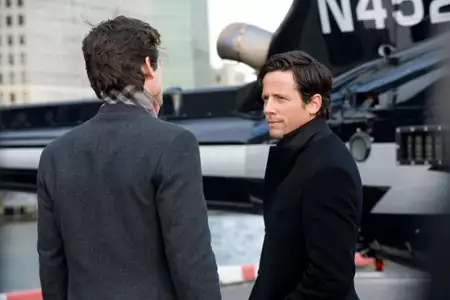 Białe kołnierzyki - galeria zdjęć - filmweb