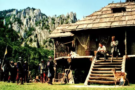 Król sokołów - galeria zdjęć - filmweb