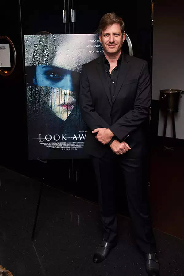 Oblicze mroku - galeria zdjęć - filmweb
