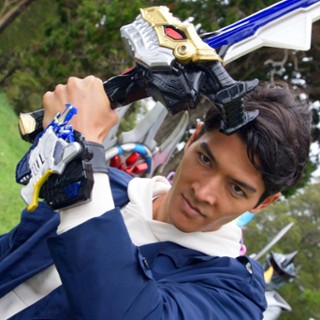 Niebieski Cosmic Fury Ranger (Ollie)