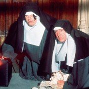 Nuns on the Run - galeria zdjęć - filmweb