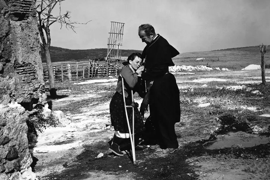 Niebieski ptak - galeria zdjęć - filmweb